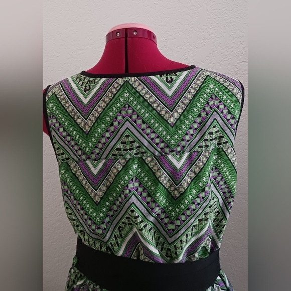 POSTCARD DRESS - Picture 3 of 8